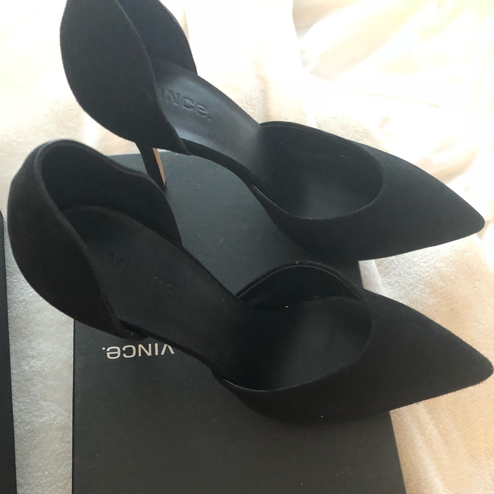 Brand new in box Celeste Vince suede heel
